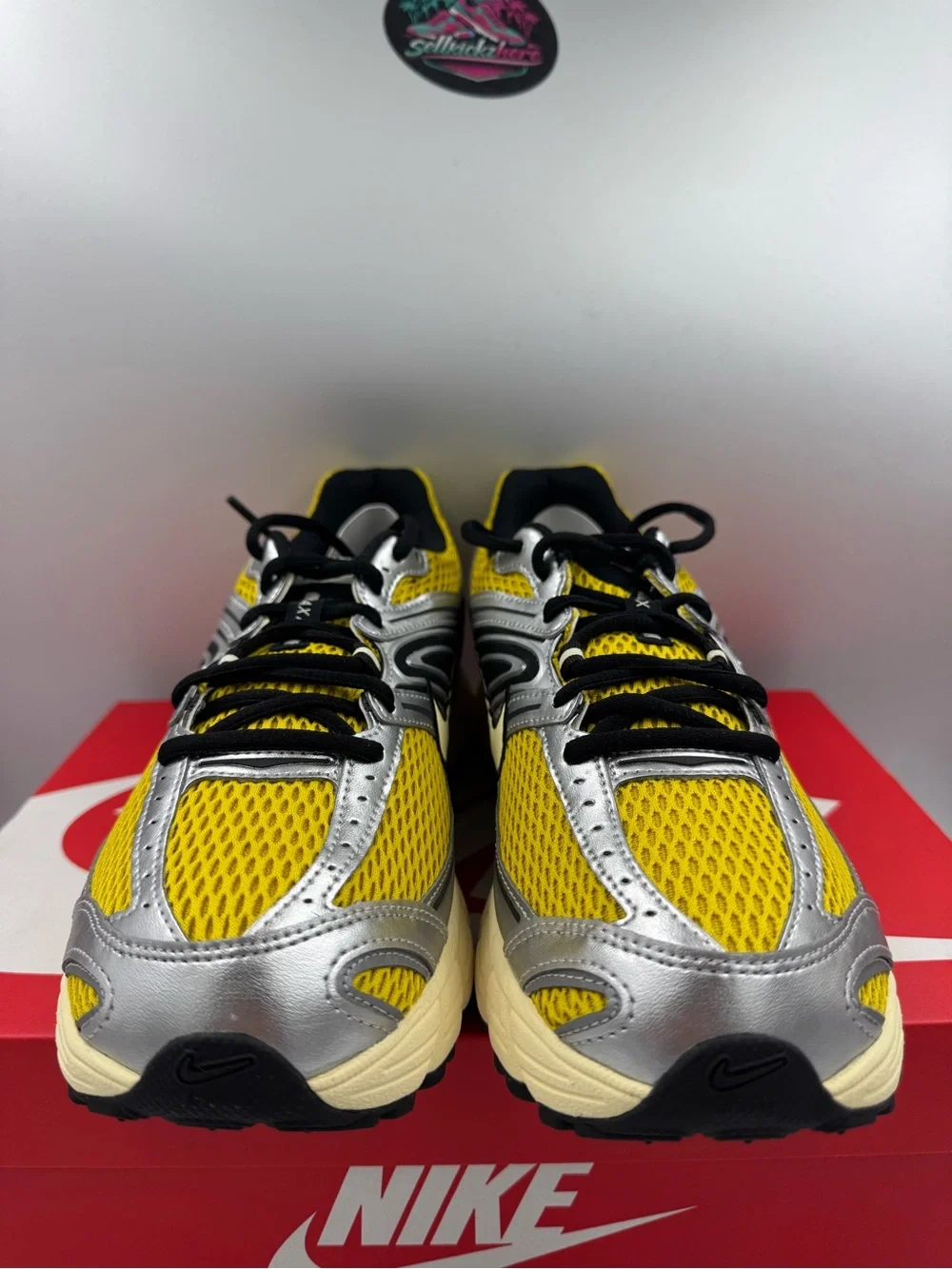 Nike Air Max Moto 2K Saffron Quartz Metallic Silver BRAND NEW Size 10 Women